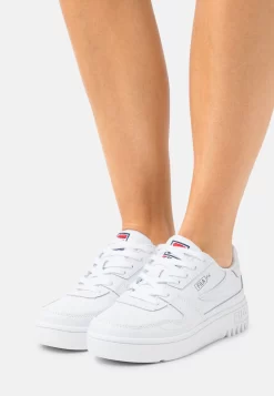 Fila Fxventuno L- Trainers - White