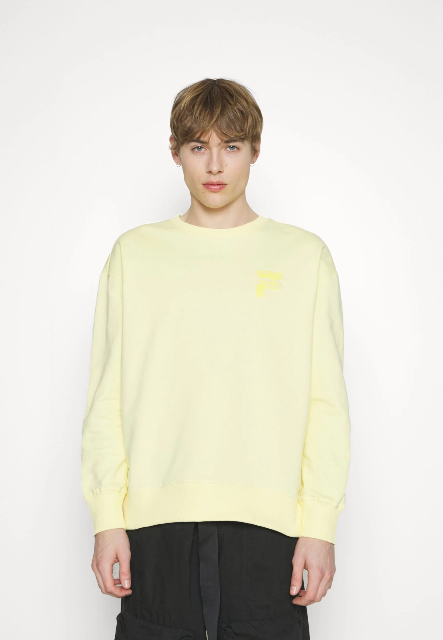 Fila Baben Oversized Crew - Sweatshirt - Pale Banana - Image 3