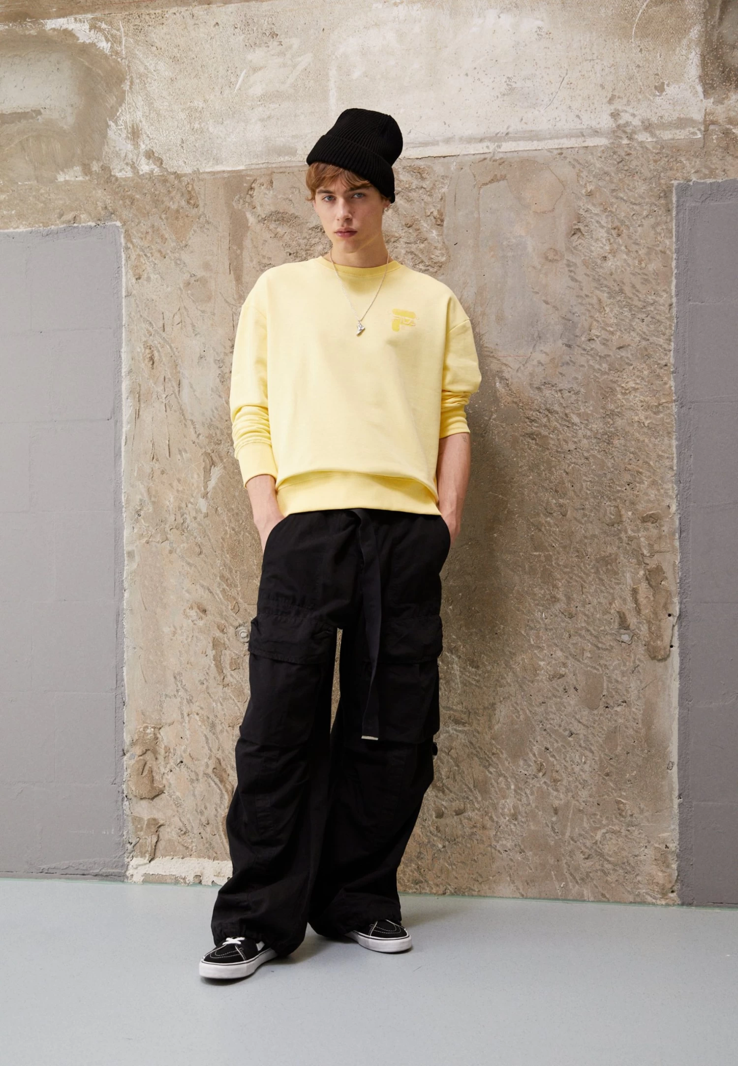 Fila Baben Oversized Crew - Sweatshirt - Pale Banana - Image 2
