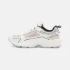 Fila 2000 Stunner Unisex - Trainers - Marshmallow/Gray/Violet