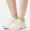 Fila Novarra - Trainers - Marshmallow/Acid Lime