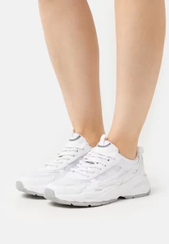 Fila Novarra - Trainers