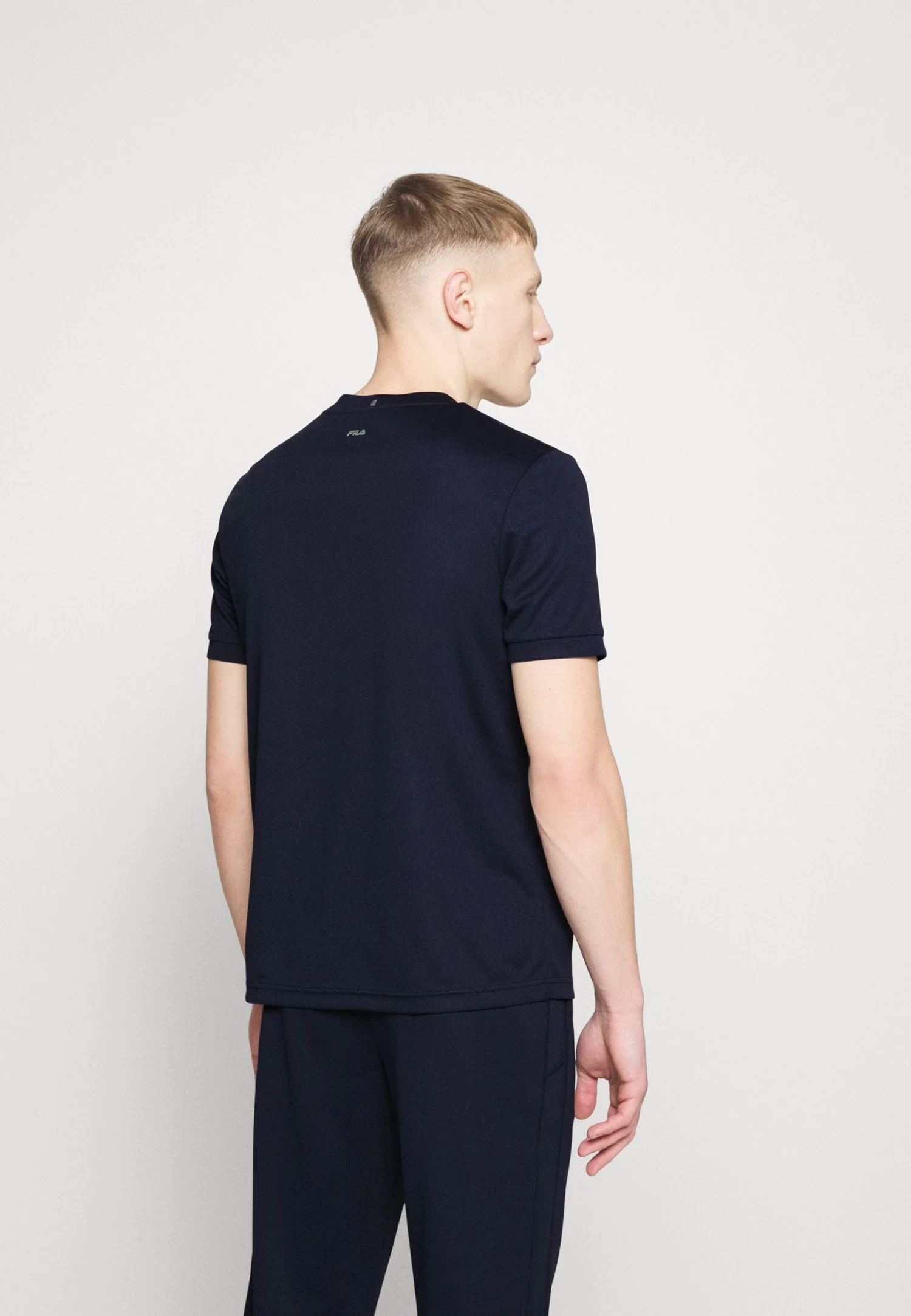 Fila Oscar - Sports T-Shirt - Navy - Image 3