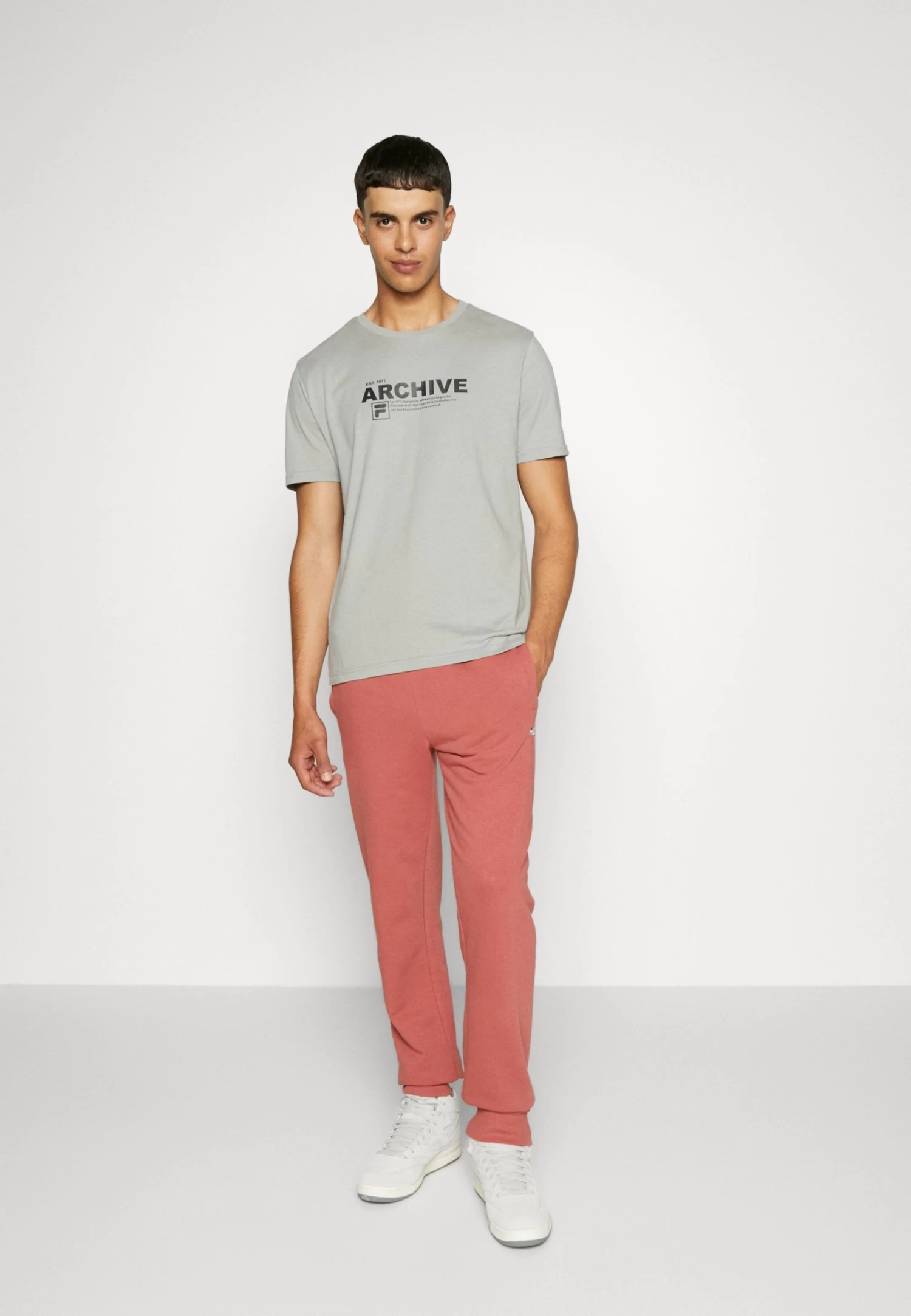 Fila Braives Pants - Tracksuit Bottoms - Marsala - Image 5