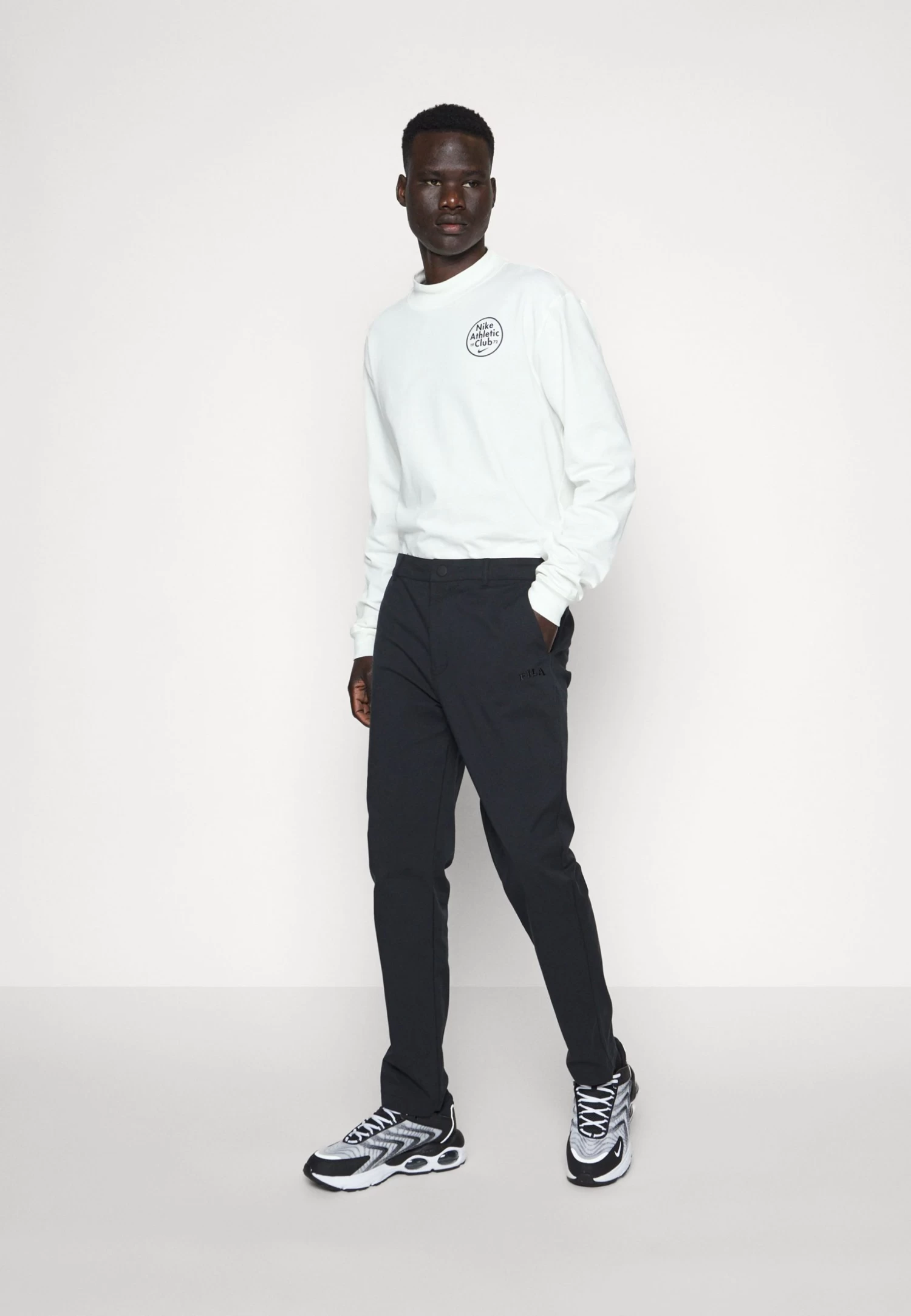 Fila Taizhou Pants - Trousers - Black - Image 4